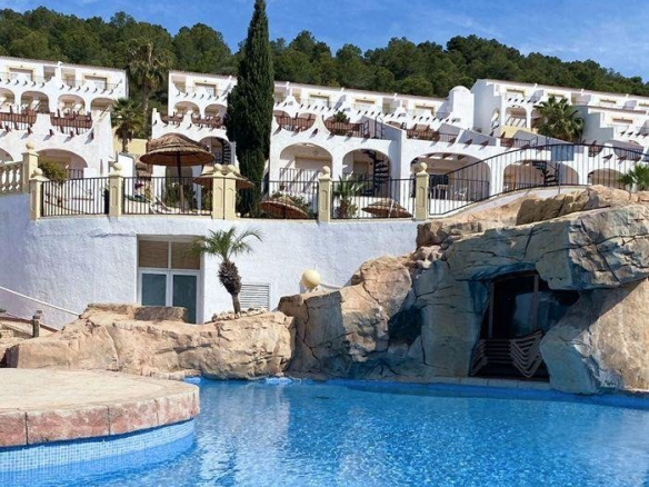 Bungalowy na piętrze w słonecznym Calpe