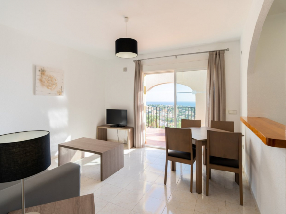 Bungalowy na piętrze w słonecznym Calpe