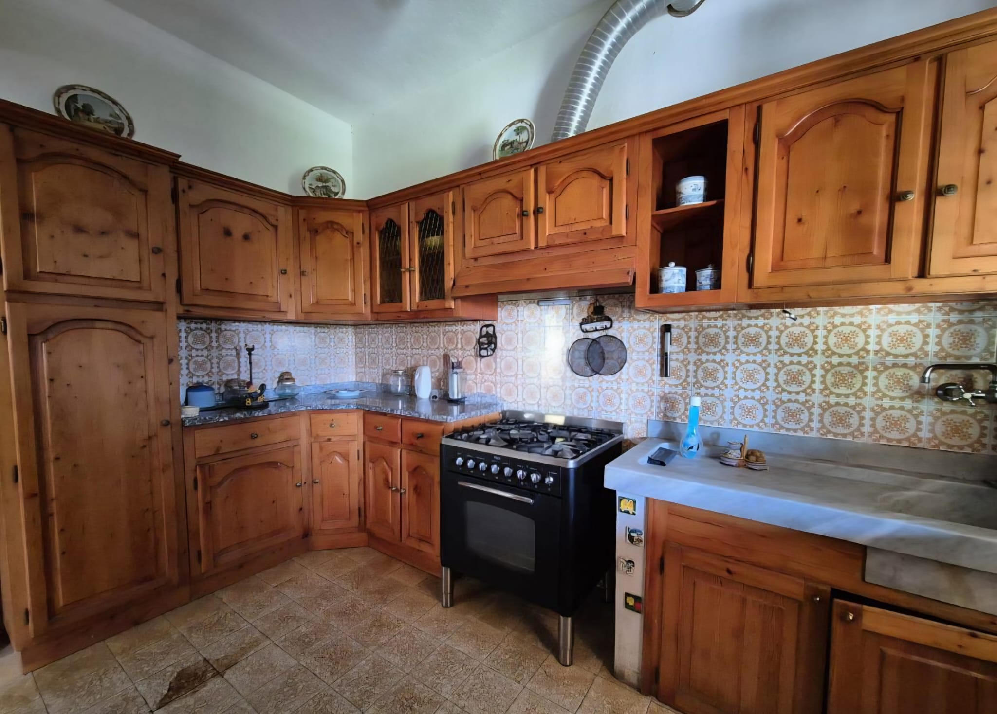 Dom wolnostojący z panoramicznym widokiem w Ponzone