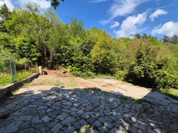 Dom wolnostojący z panoramicznym widokiem w Ponzone