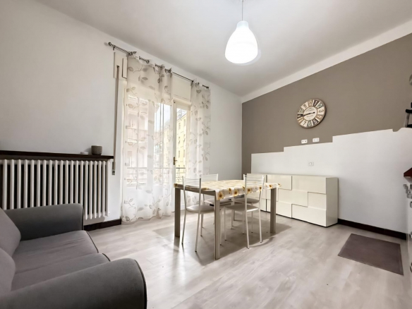 Mieszkanie w centrum Acqui Terme – idealne również pod inwestycję