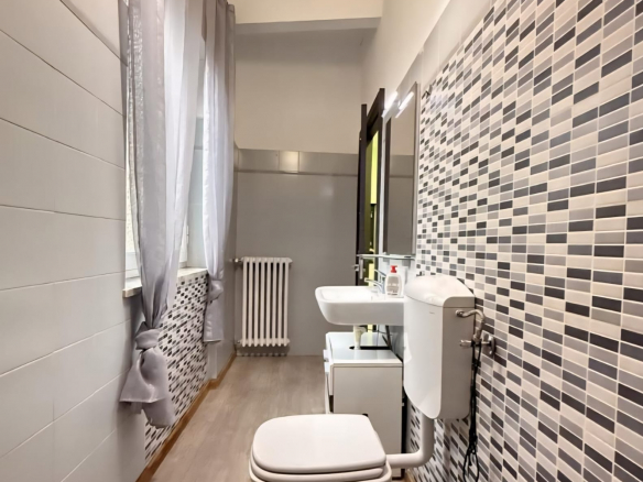 Mieszkanie w centrum Acqui Terme – idealne również pod inwestycję