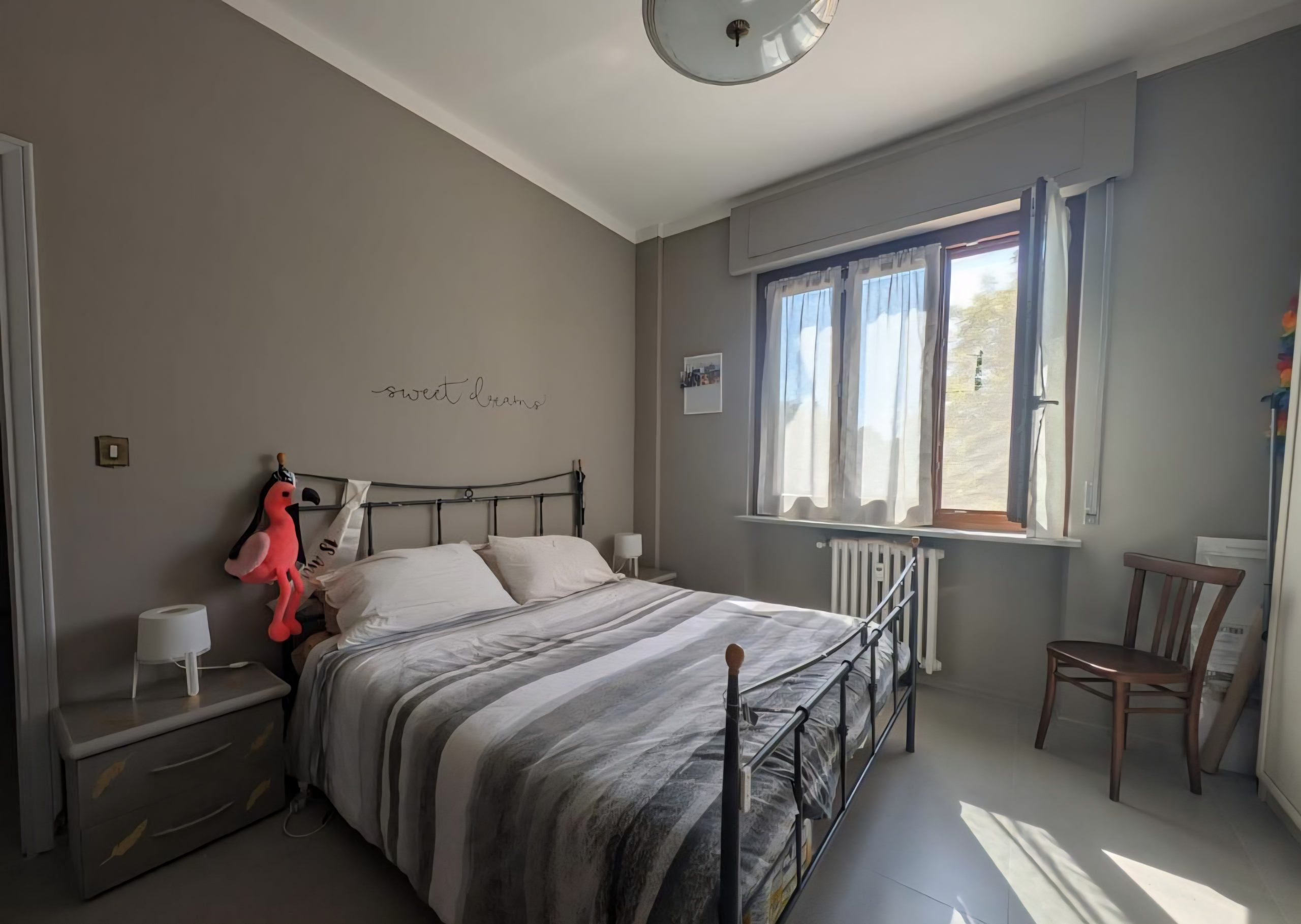 Mieszkanie po remoncie z dużym balkonem w centrum Acqui Terme