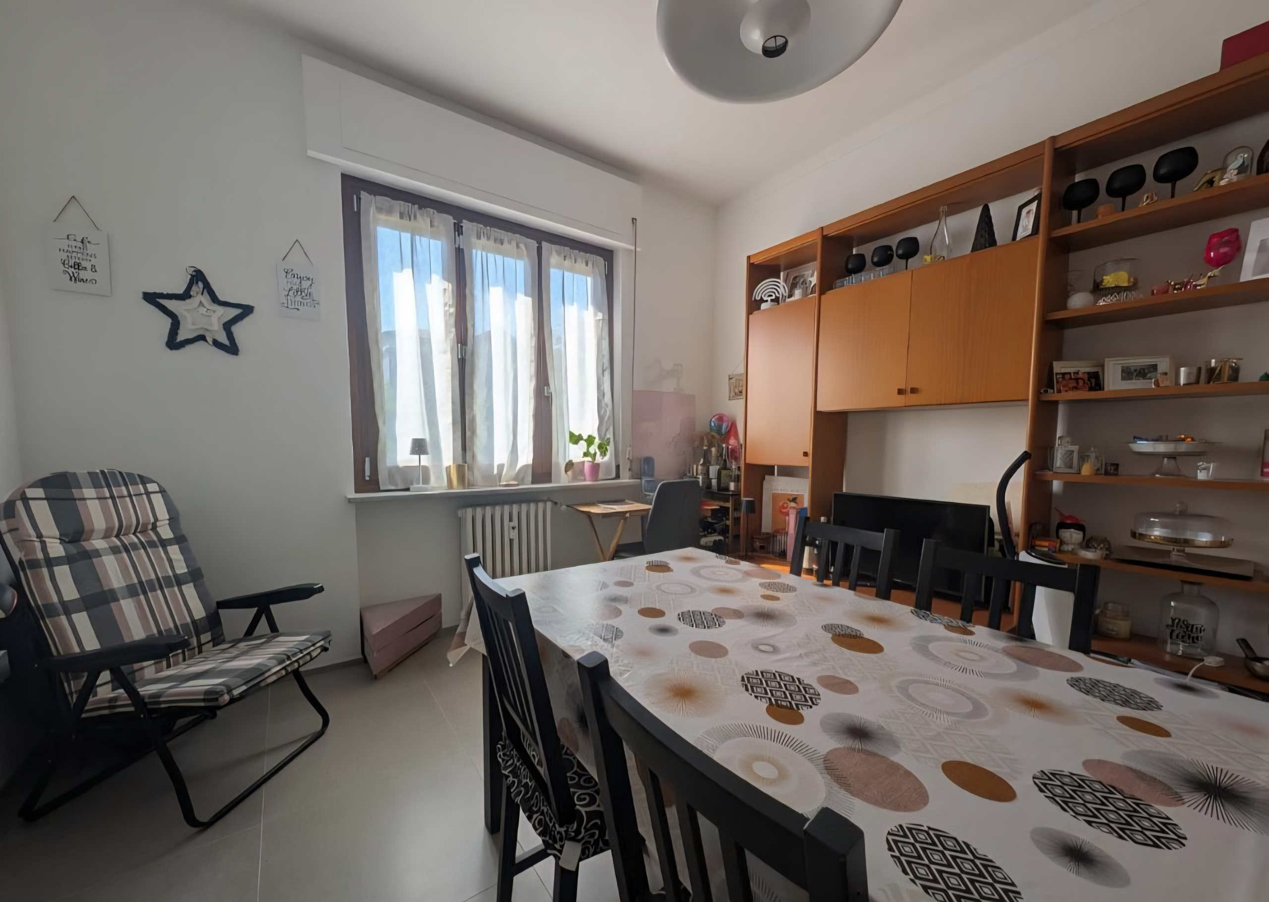 Mieszkanie po remoncie z dużym balkonem w centrum Acqui Terme