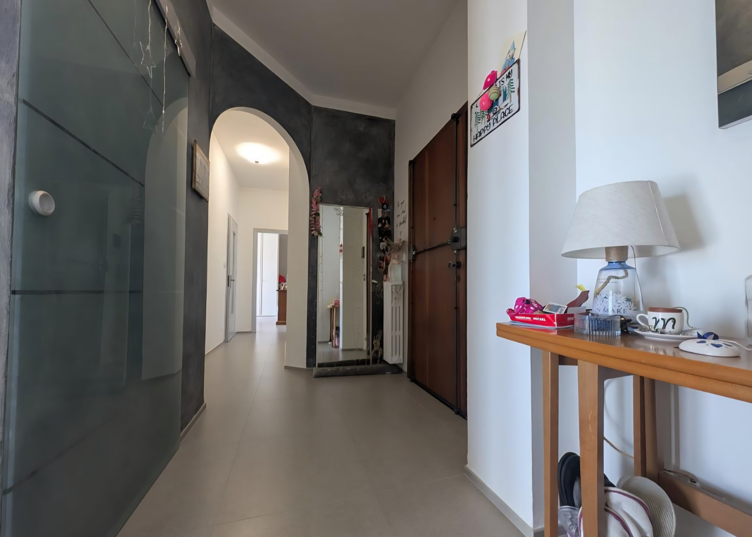 Mieszkanie po remoncie z dużym balkonem w centrum Acqui Terme