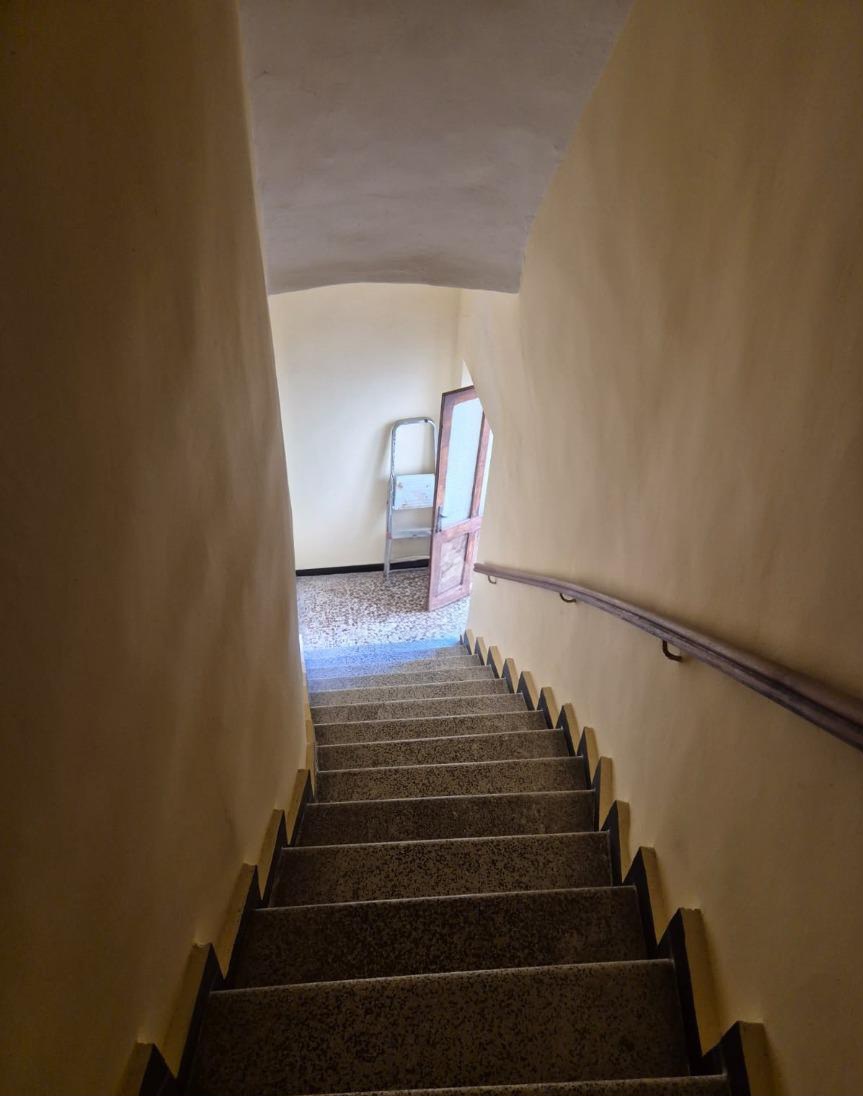 Mieszkanie dwupokojowe do remontu w centrum Ponti