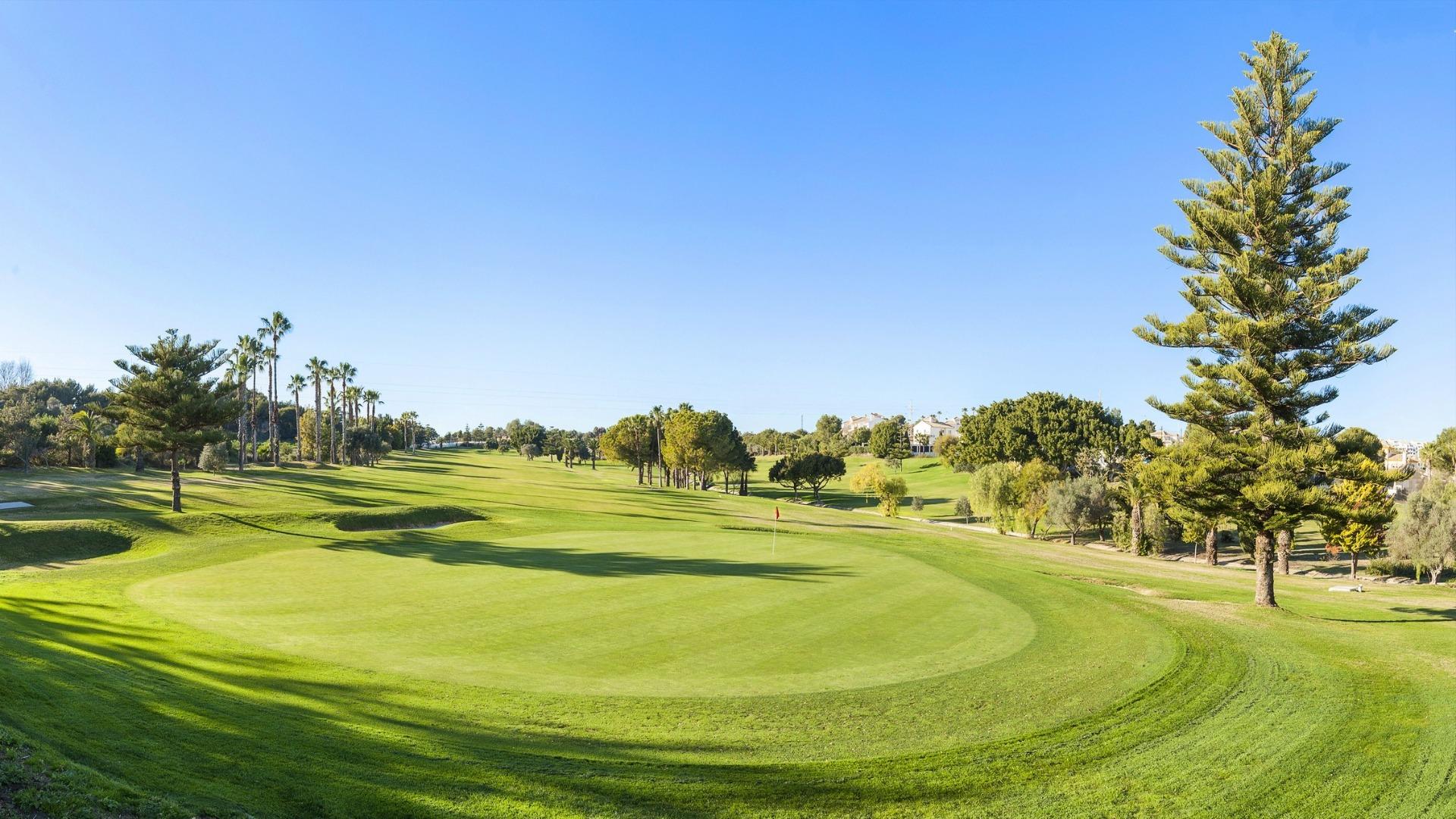 18-21.jpg Gotowe do zamieszkania apartamenty w Lomas de Campoamor – Orihuela Costa