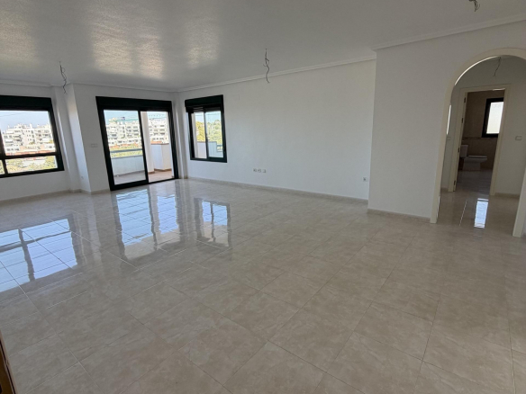 Gotowe do zamieszkania apartamenty w Lomas de Campoamor – Orihuela Costa