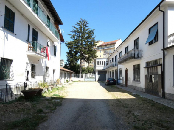 Mieszkanie na sprzedaż w Acqui Terme