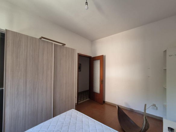 Mieszkanie z 2 sypialniami, garażem i balkonem w Terzo – Piemont