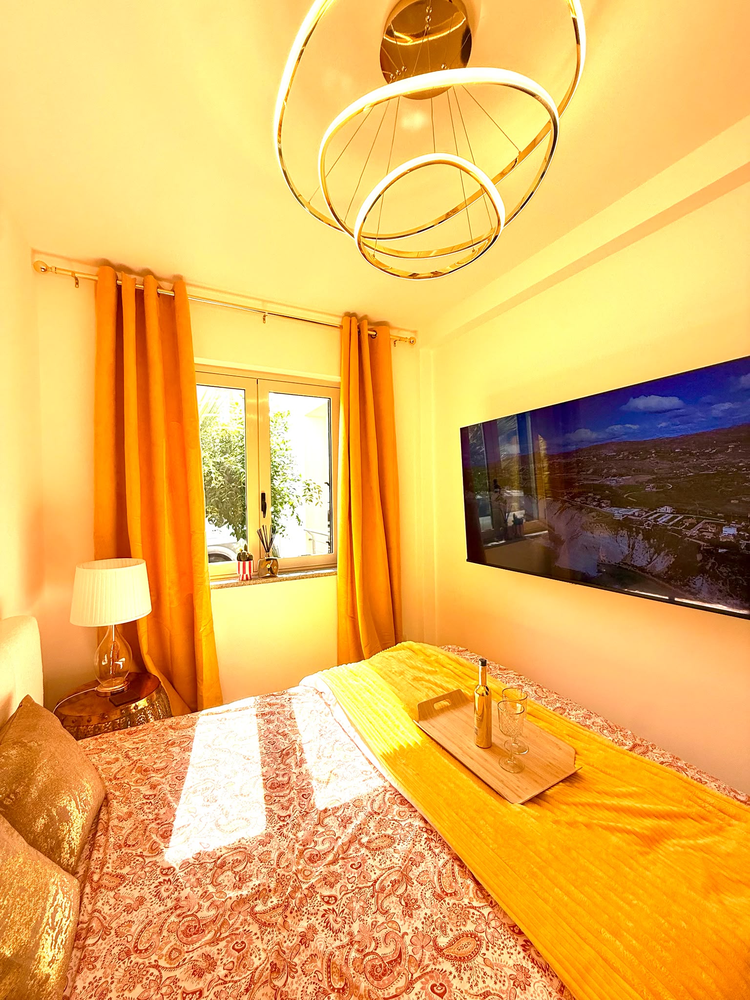 Wyremontowane mieszkanie na zamkniętym osiedlu San Rocco Residence, 200 metrów od morza w Isca Marina