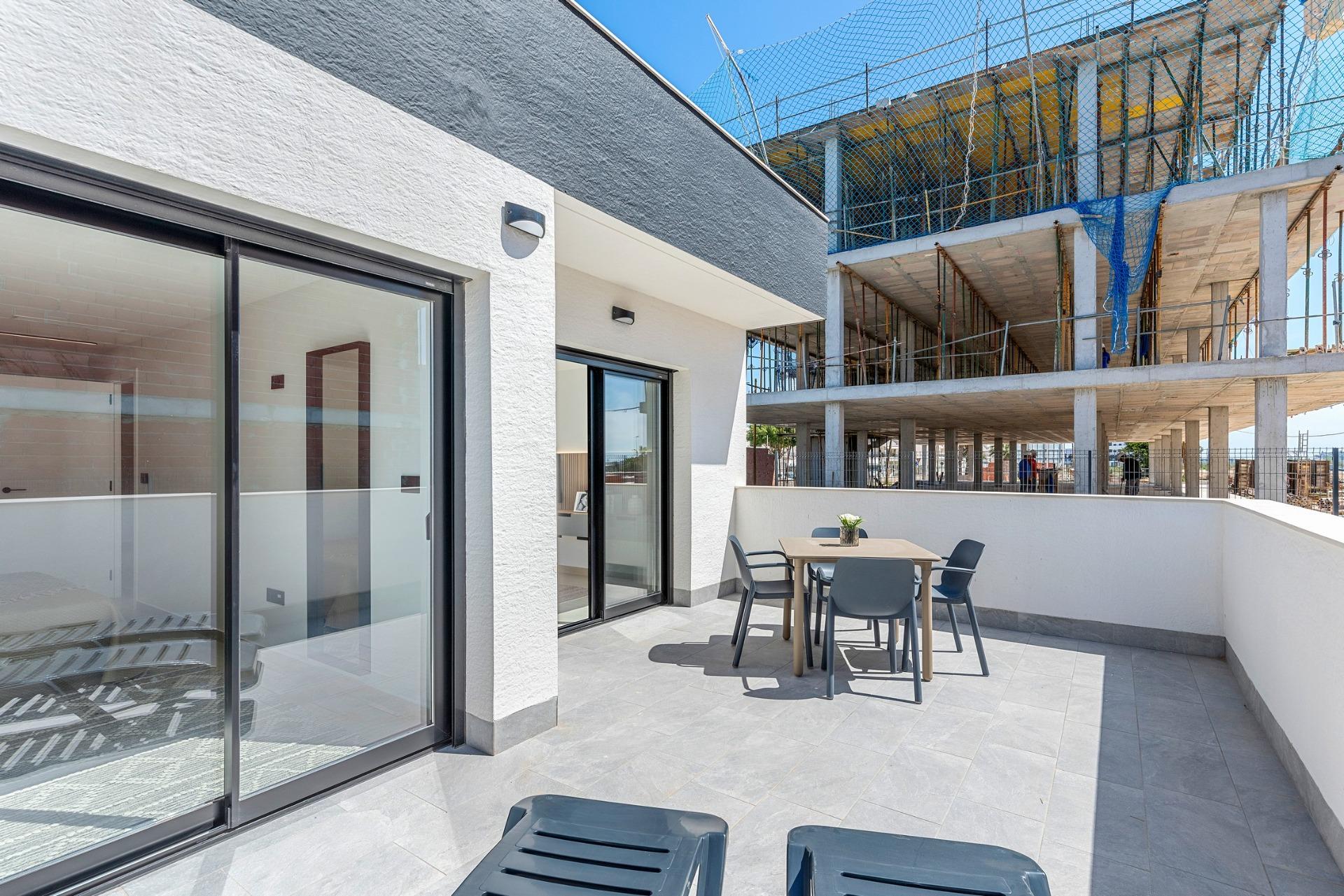 Nowe apartamenty z licencją turystyczną i widokiem na lagunę w El Raso – Guardamar del Segura