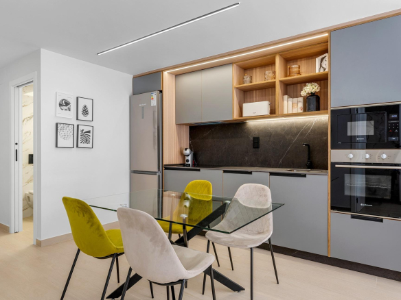 Nowe apartamenty z licencją turystyczną i widokiem na lagunę w El Raso – Guardamar del Segura