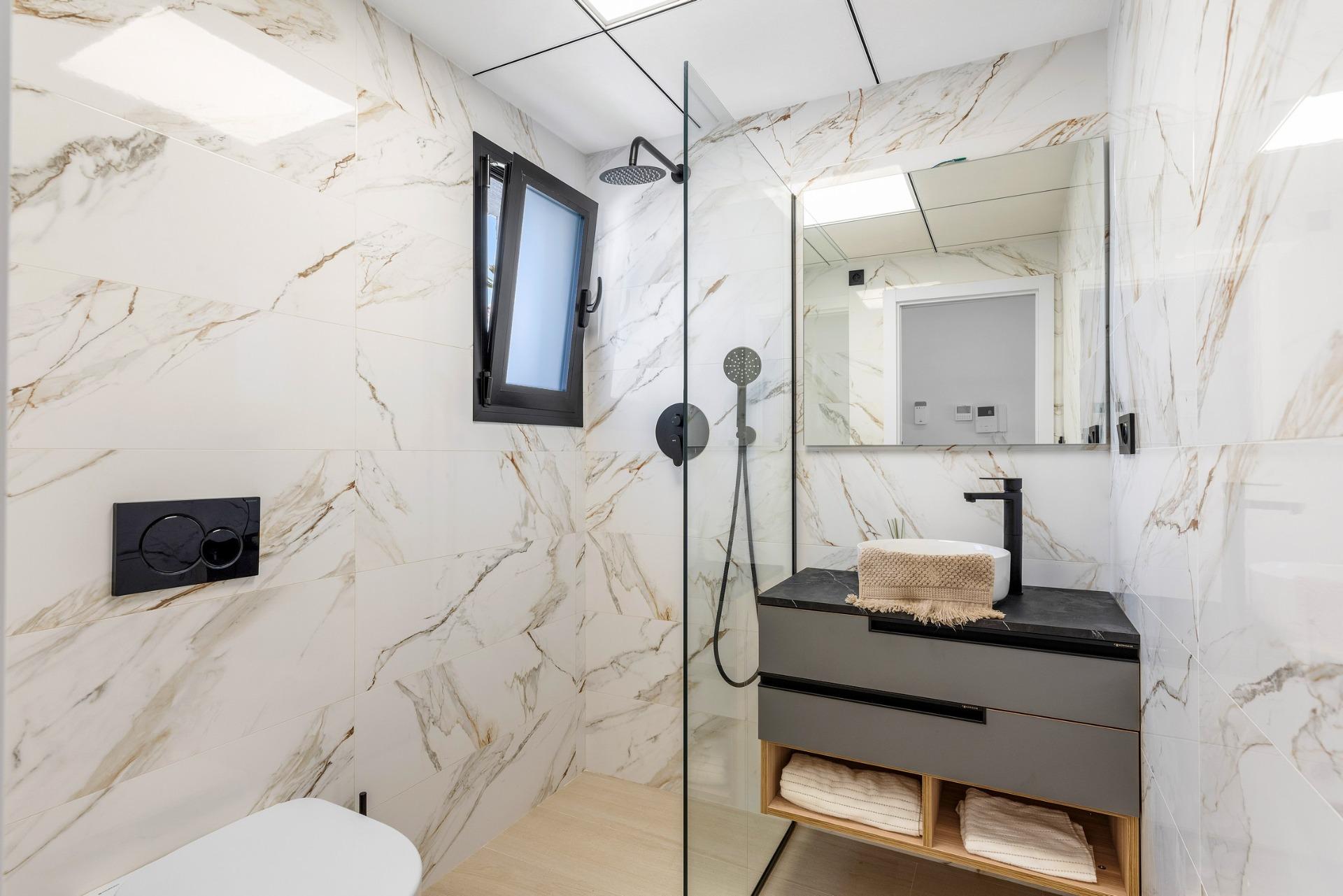 Nowe apartamenty z licencją turystyczną i widokiem na lagunę w El Raso – Guardamar del Segura