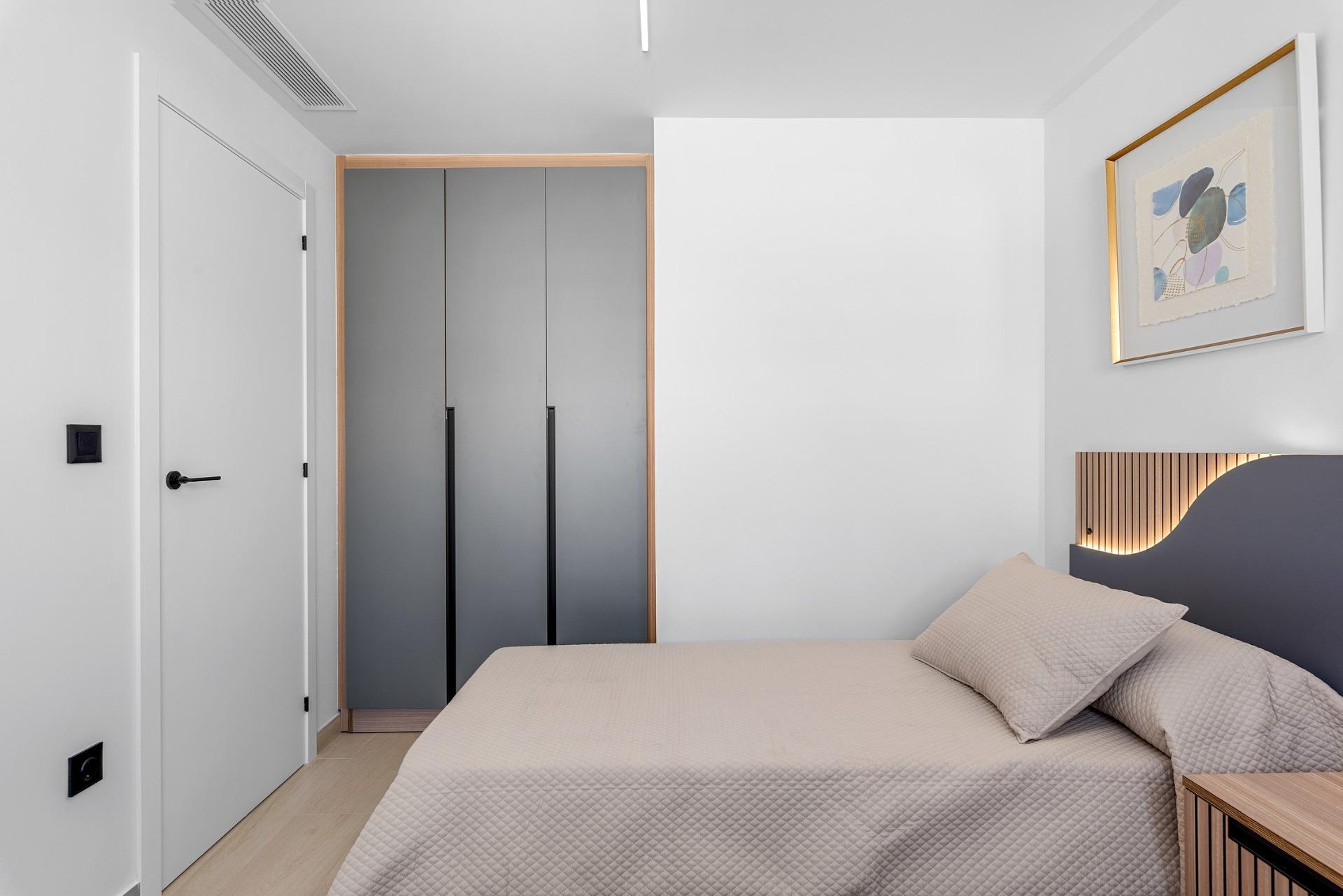 Nowe apartamenty z licencją turystyczną i widokiem na lagunę w El Raso – Guardamar del Segura
