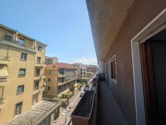 Przestronne mieszkanie 130 m² z 3 sypialniami w centrum Acqui Terme