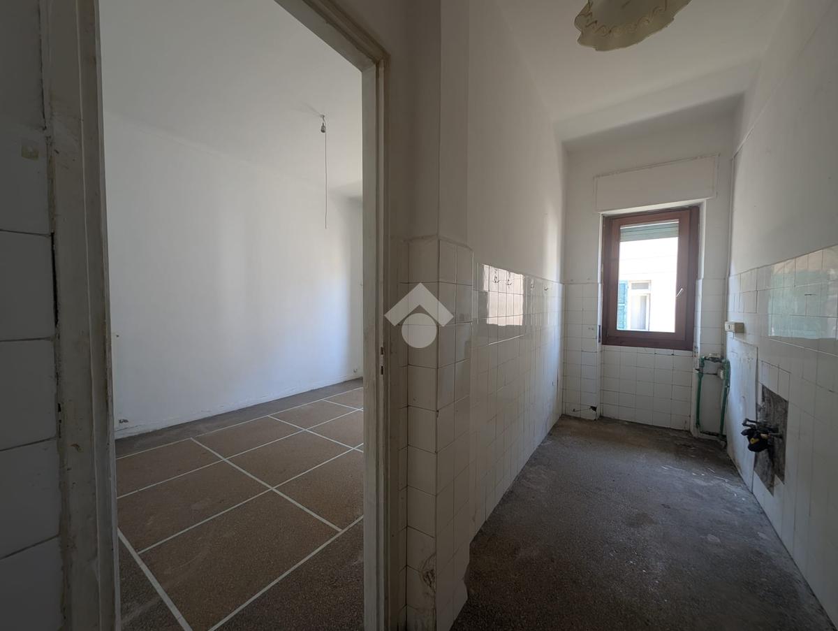 gallery-13 Przestronne mieszkanie 130 m² z 3 sypialniami w centrum Acqui Terme