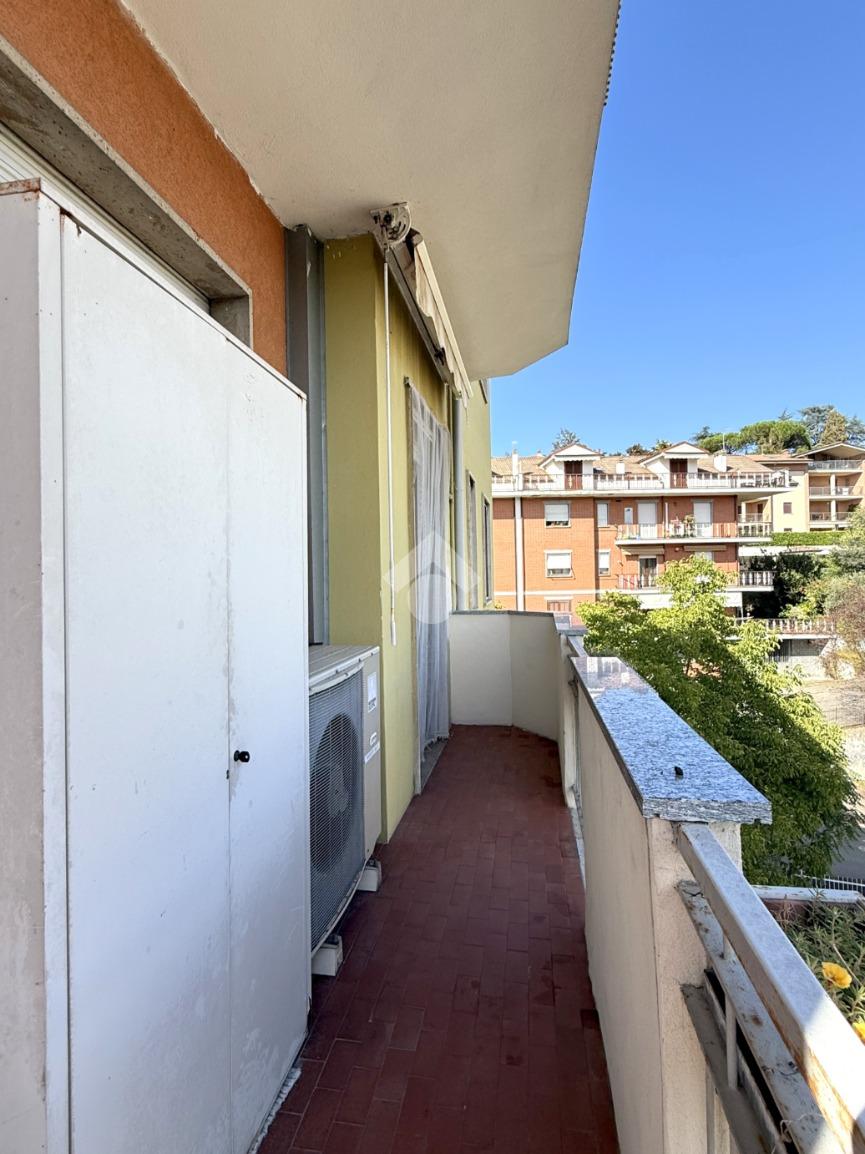 gallery-142 Przestronne mieszkanie z 3 sypialniami i balkonami w Acqui Terme