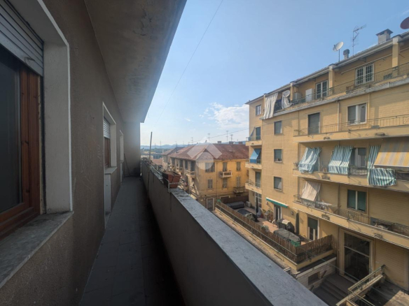 Przestronne mieszkanie 130 m² z 3 sypialniami w centrum Acqui Terme