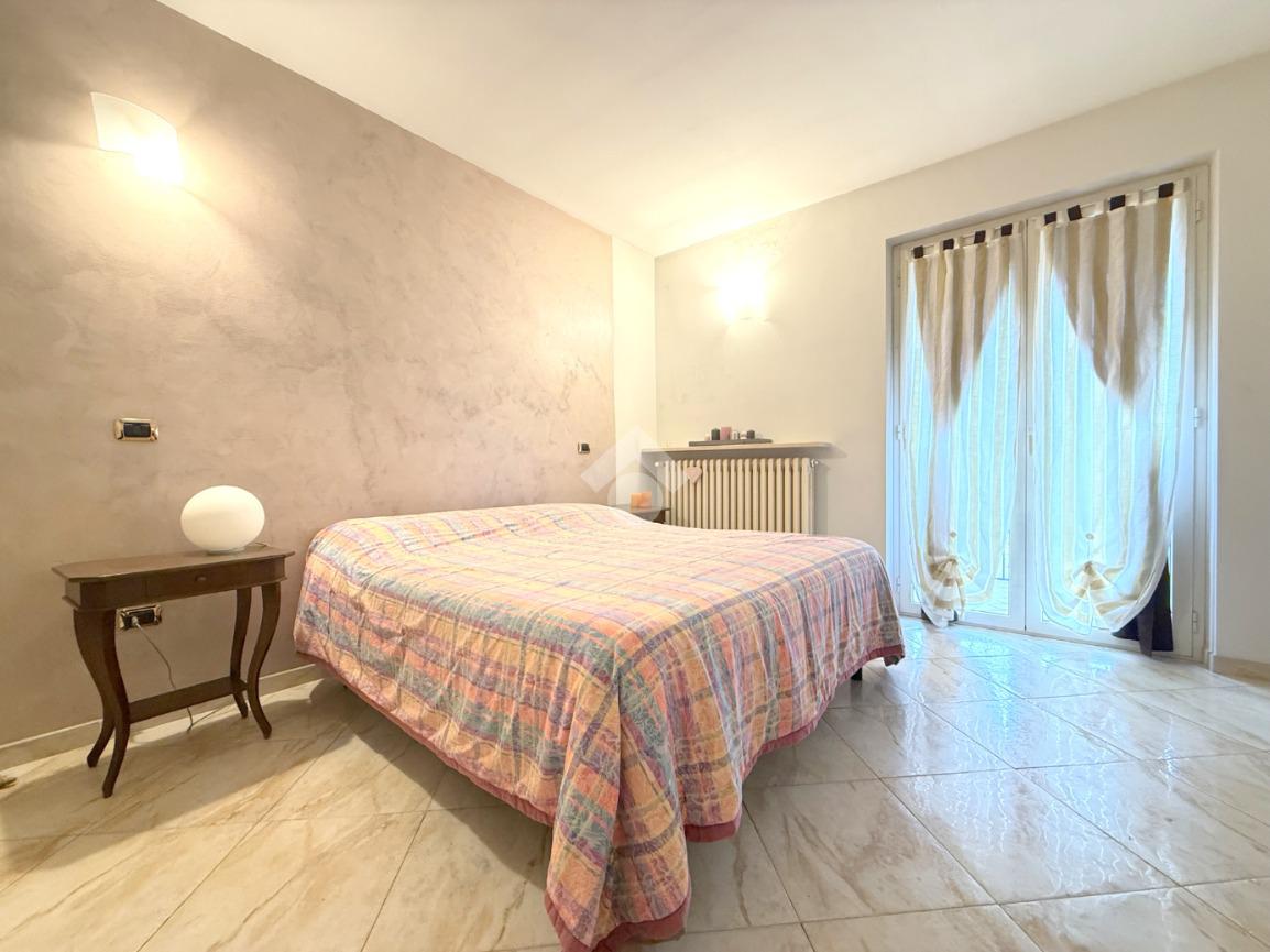 gallery-214 Dom wolnostojący z ogrodem i dużym garażem niedaleko Acqui Terme